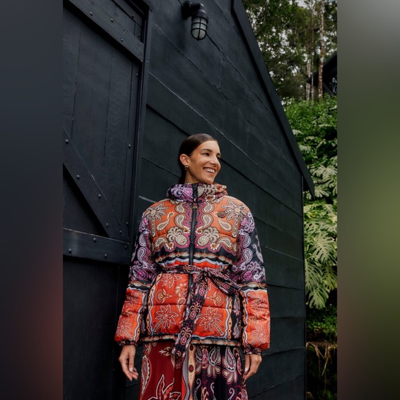 BNWT Farm Rio Puff - Picture 3 of 10